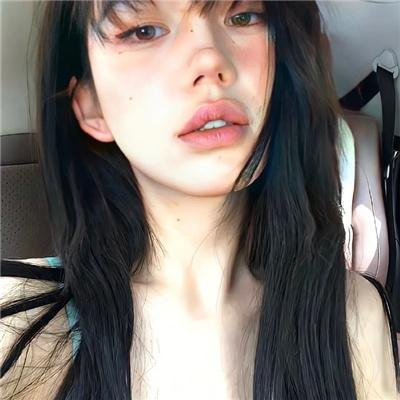 村主任和他的女友